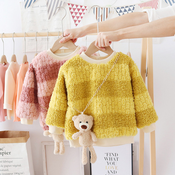 Детски зимен пуловер за момичета с овално деколте