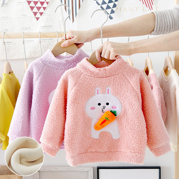 Novi model dječjeg pulovera s vezom za djevojčice