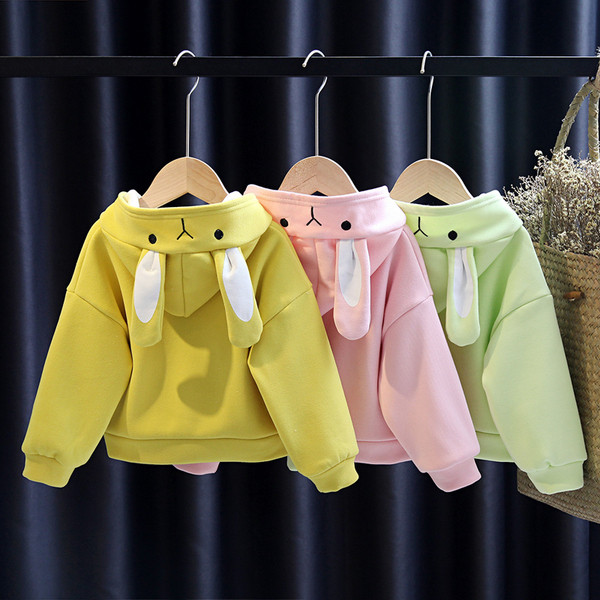 Sportska dječja majica za djevojčice s 3D elementima na kapuljači