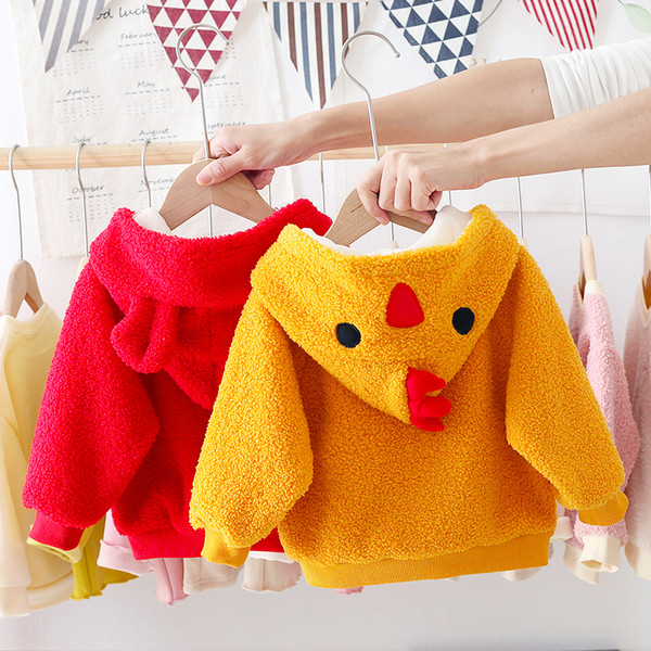 Vaikiški pūkiniai megztiniai su siuvinėjimu ir gobtuvu