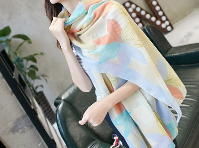 Svileni ženski šal u boji-više modela