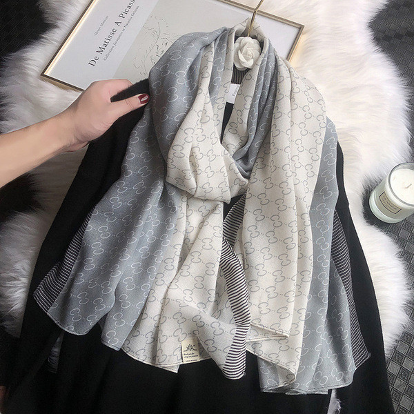 Elegantni svileni ženski šal