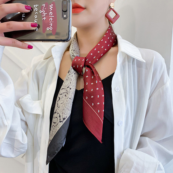 Naiste siidist sall - õhuke