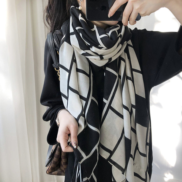 Casual ženski svileni šal u više boja