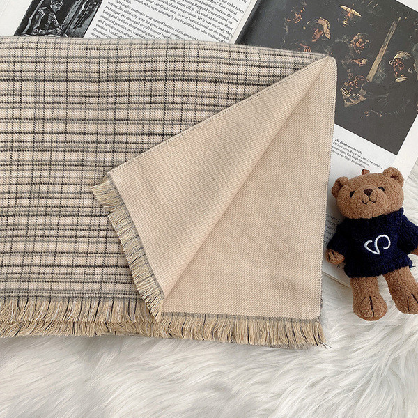 Moderan zimski ženski šal u četiri boje