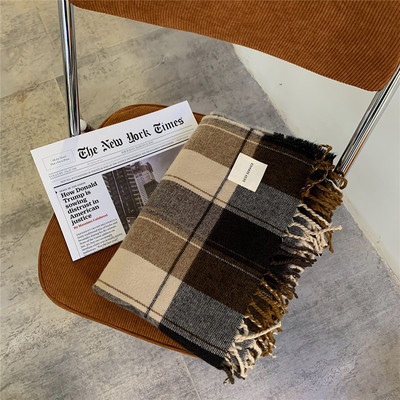 Ženski zimski šal sa sezonskim printom