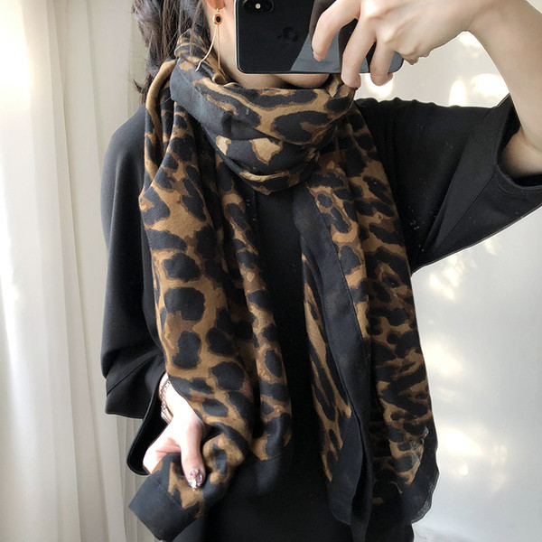 Casual ženski zimski šal sa životinjskim uzorkom u četiri boje