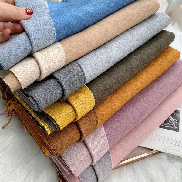 Dvostrana zimska ženska marama sa resama u više boja