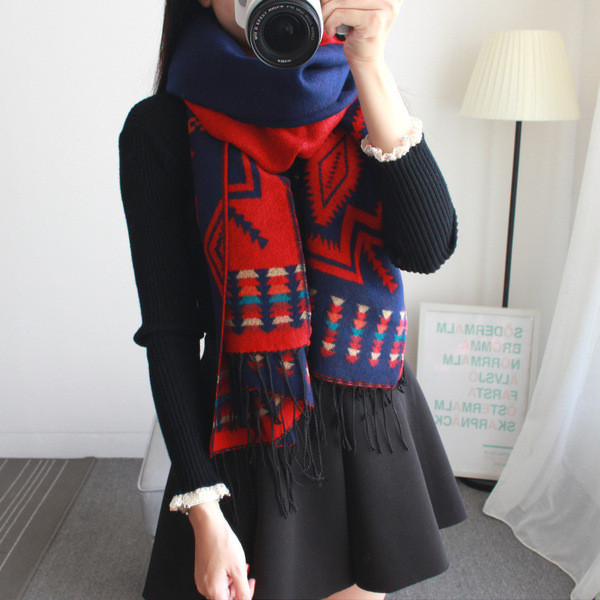 Moderni ženski šal s resama - nekoliko modela