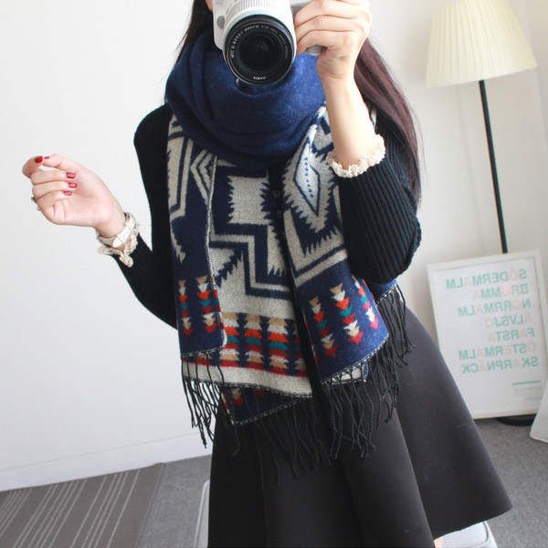 Moderni ženski šal s resama - nekoliko modela