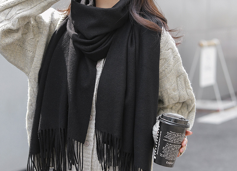 Ležerna ženska marama s resama pravokutnog oblika - dva modela