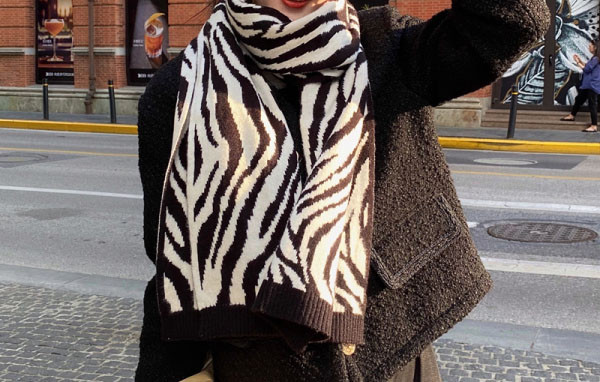 Moderni ženski šal sa animal printom