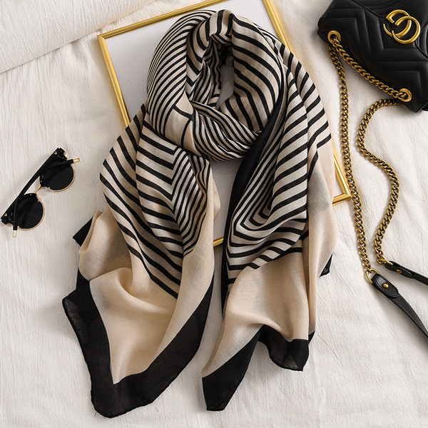 Trijų spalvų kasdieninis ilgas moteriškas medvilninis šalikas