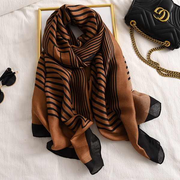 Trijų spalvų kasdieninis ilgas moteriškas medvilninis šalikas