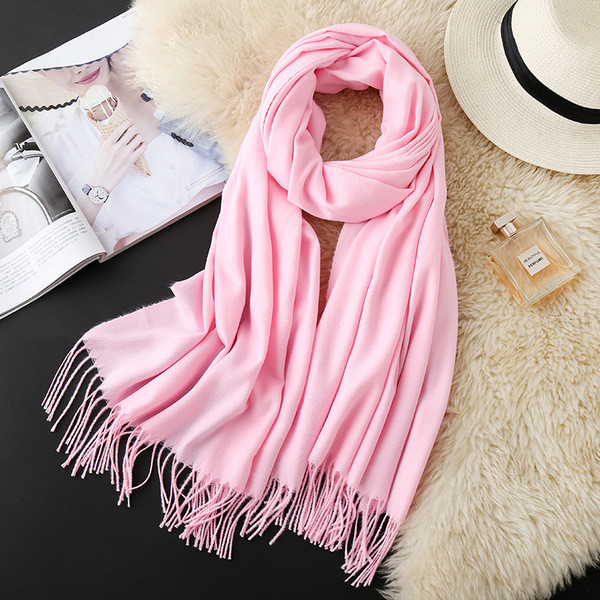 Ženski zimski šal s resama