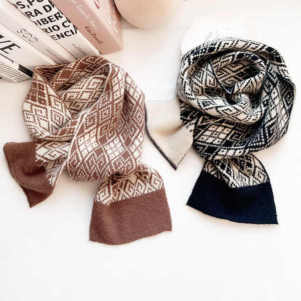 Ženski zimski vuneni šal u četiri boje