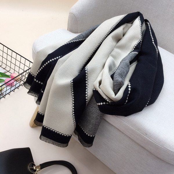 Ženski zimski topli šal