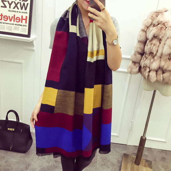Šareni ženski zimski šal