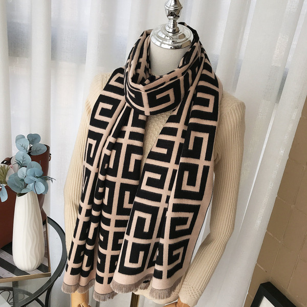 Ženski zimski šal od kašmira