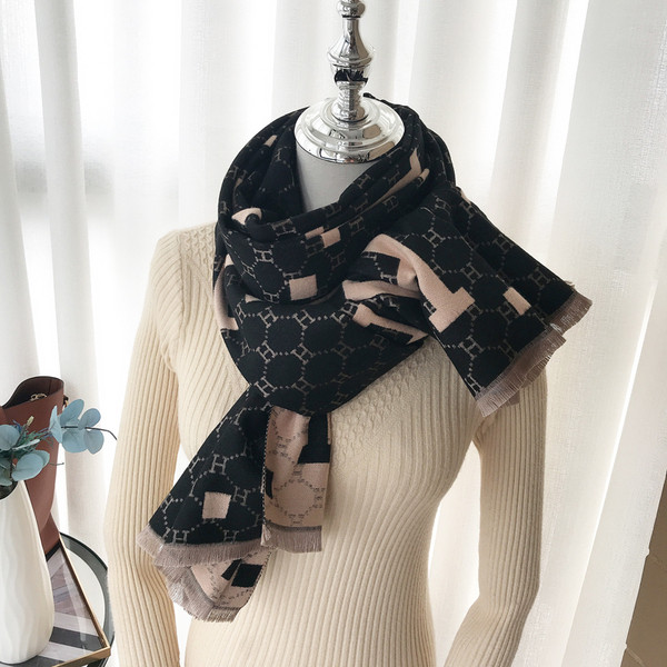 Dvostrani ženski zimski šal