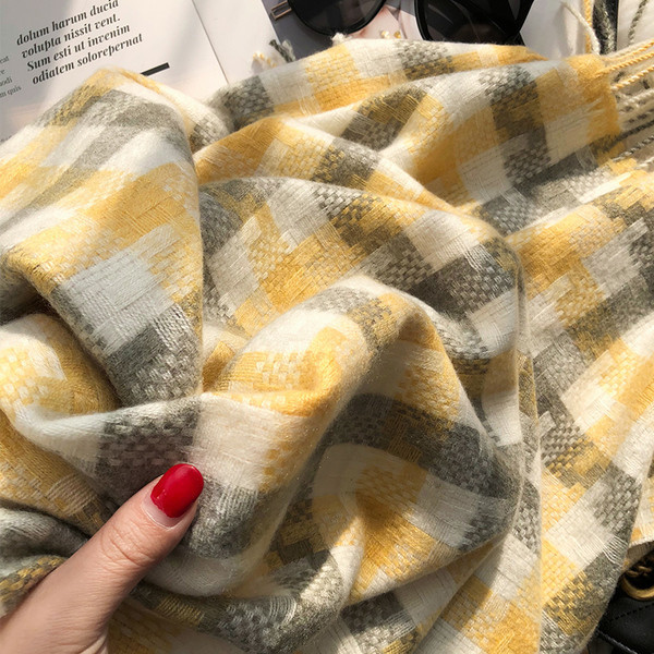 Ležerni ženski zimski šal sa žutim resama