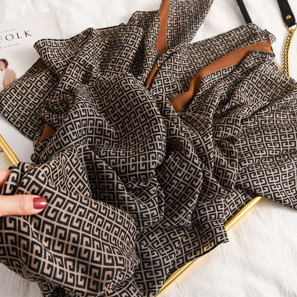 Modern női sál - több modell