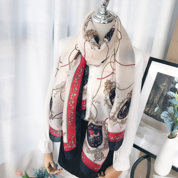 Modern női vékony sál bézs színben