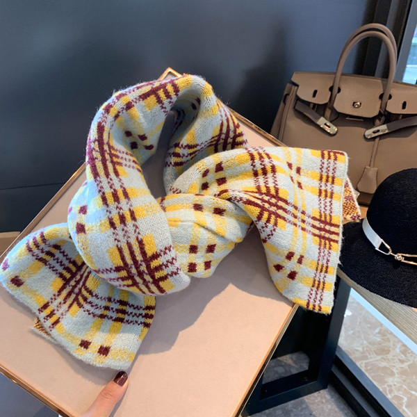 Női téli gyapjú sál színes mintával