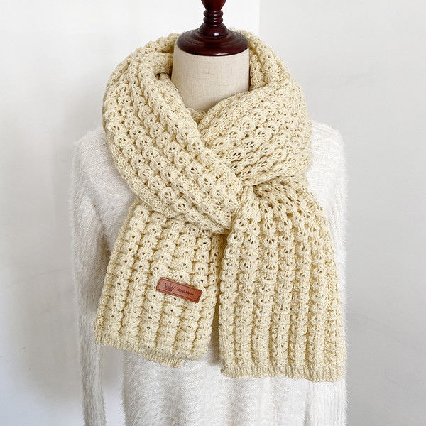 Γυναικείο πλεκτό κασκόλ - ορθογώνιο σχήμα