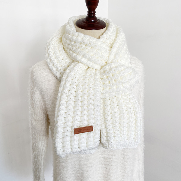 Γυναικείο πλεκτό κασκόλ - ορθογώνιο σχήμα