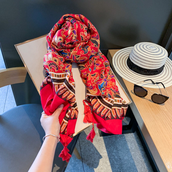 Új modell női színes bojtos sál