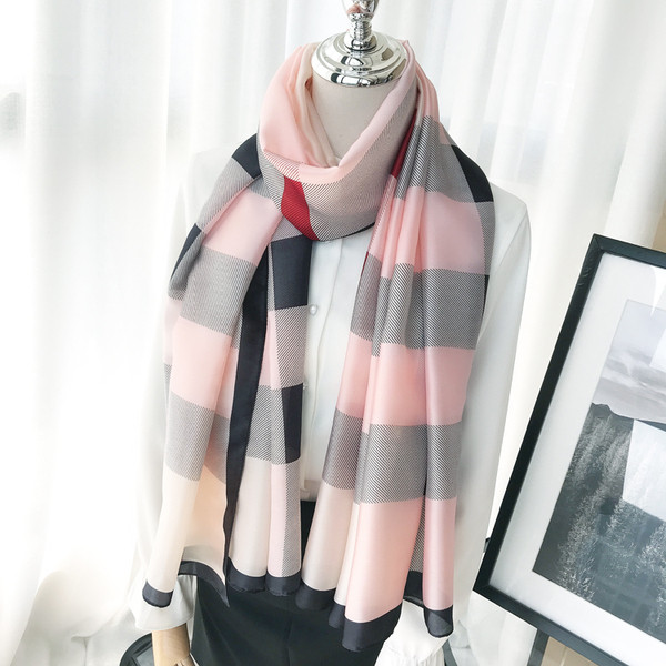 Kockás női sál - hosszú modell