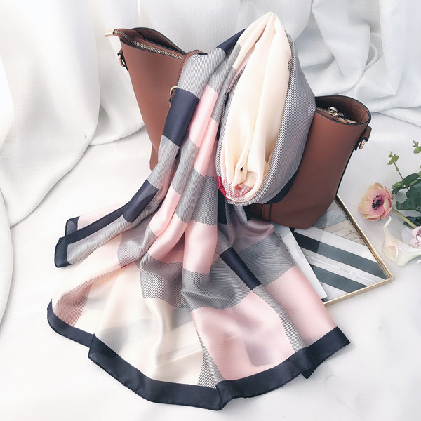 Kockás női sál - hosszú modell