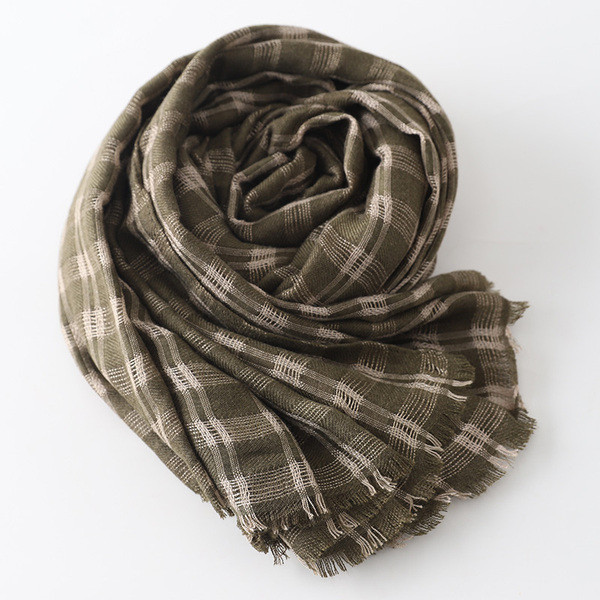 Alkalmi férfi kockás sál, rojtokkal, télre