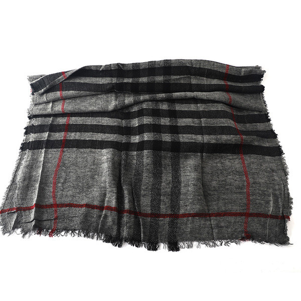 Alkalmi férfi sál rojtokkal, négy színben, télre illően