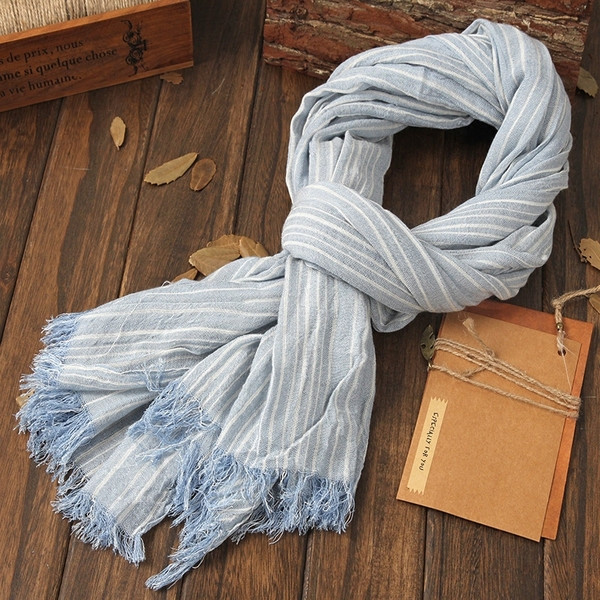 Férfi téli sál rojtokkal több színben