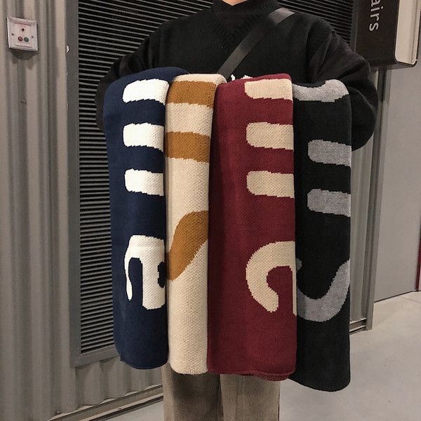 Férfi alkalmi sál négy színben