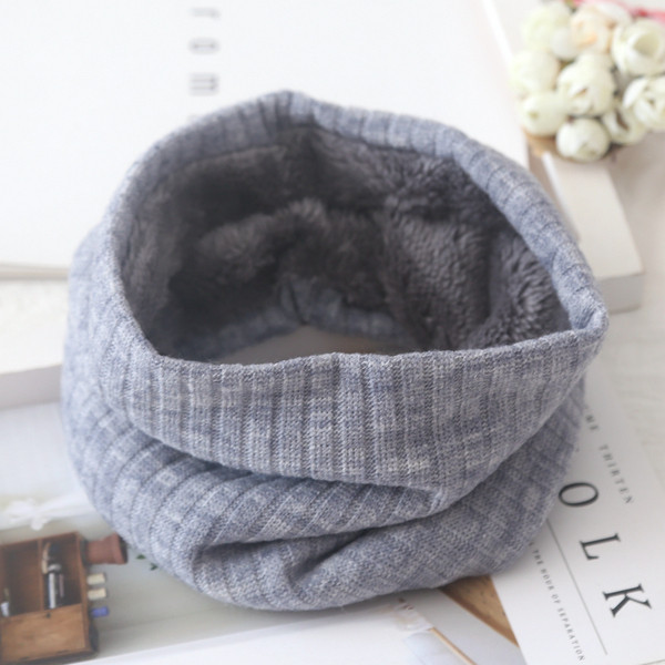 Modern férfi sál meleg béléssel