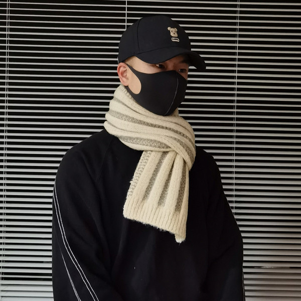Férfi hétköznapi téli sál fekete, bézs és szürke színben