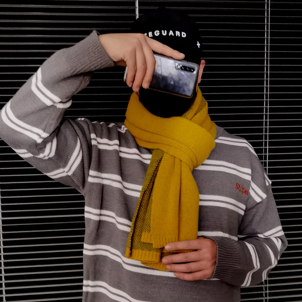 Alkalmi férfi kötött sál télire