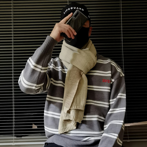 Alkalmi férfi kötött sál télire