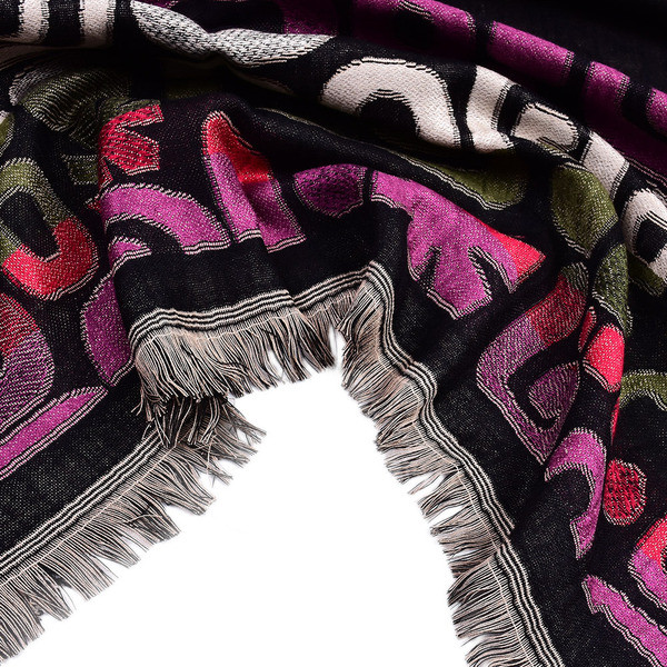 Színes férfi sál rojtokkal