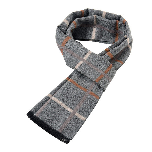 Férfi téli sál rojtokkal