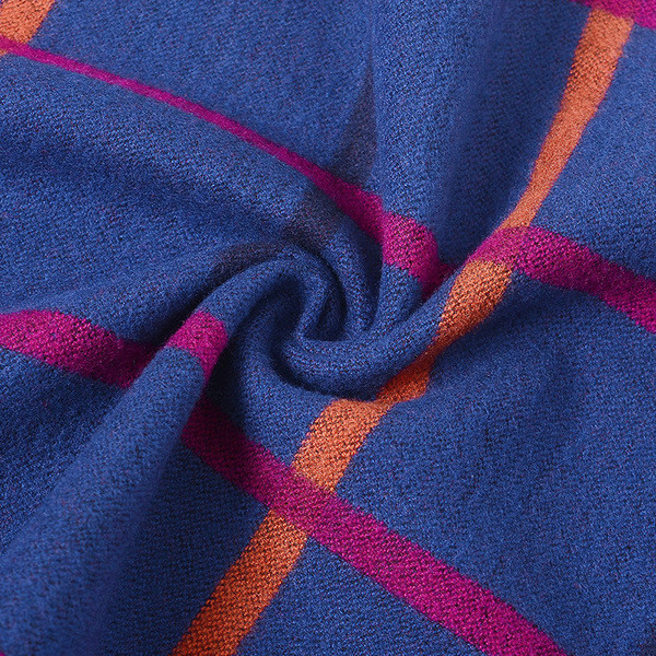 Férfi téli sál rojtokkal