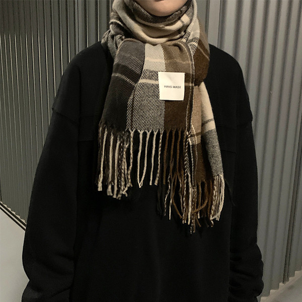 Lezser téli férfi kockás sál, rojtokkal