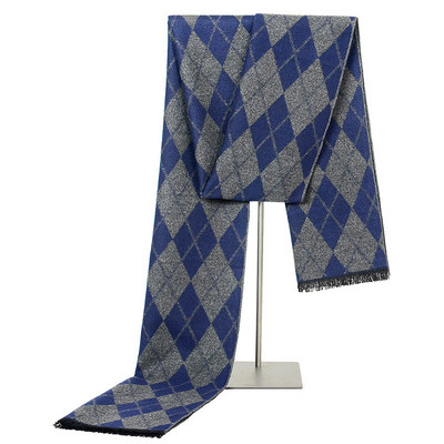 Férfi téli sál geometrikus formákkal