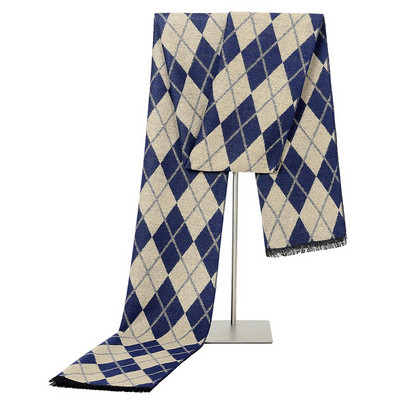 Férfi téli sál geometrikus formákkal