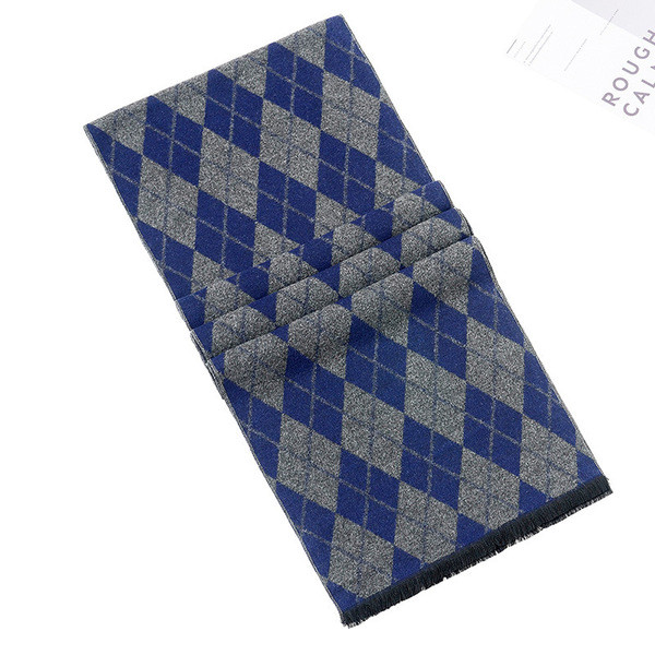 Férfi téli sál geometrikus formákkal