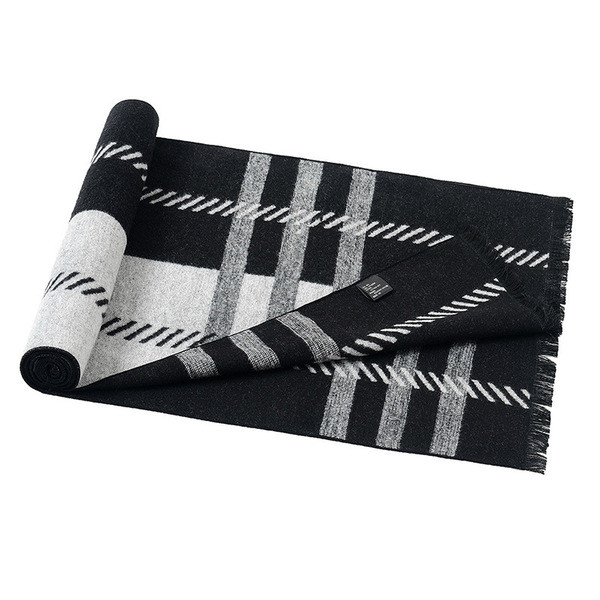 Hosszú, kétoldalas férfi téli sál