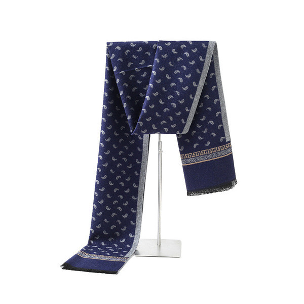 Kötött férfi sál rojtokkal